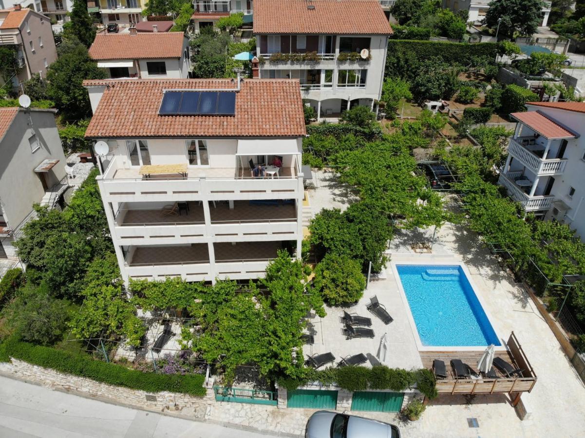 Apartment Franjo Pula Exterior photo